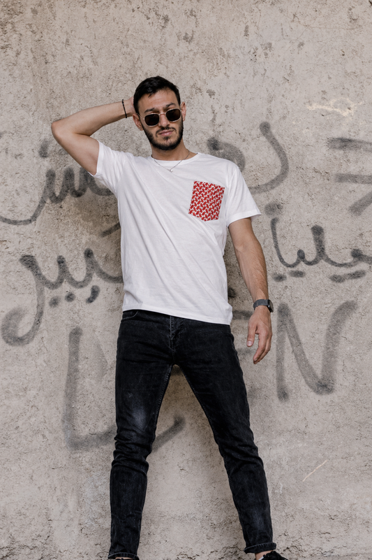 Shmagh pocket on white Tshirt