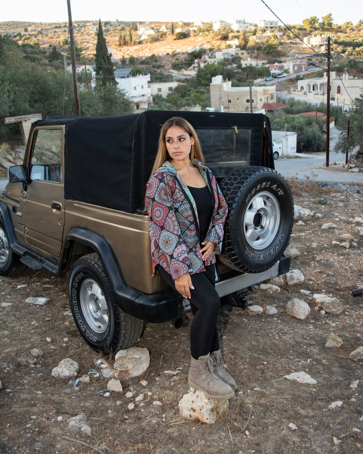 Taif Jacket with Hood
