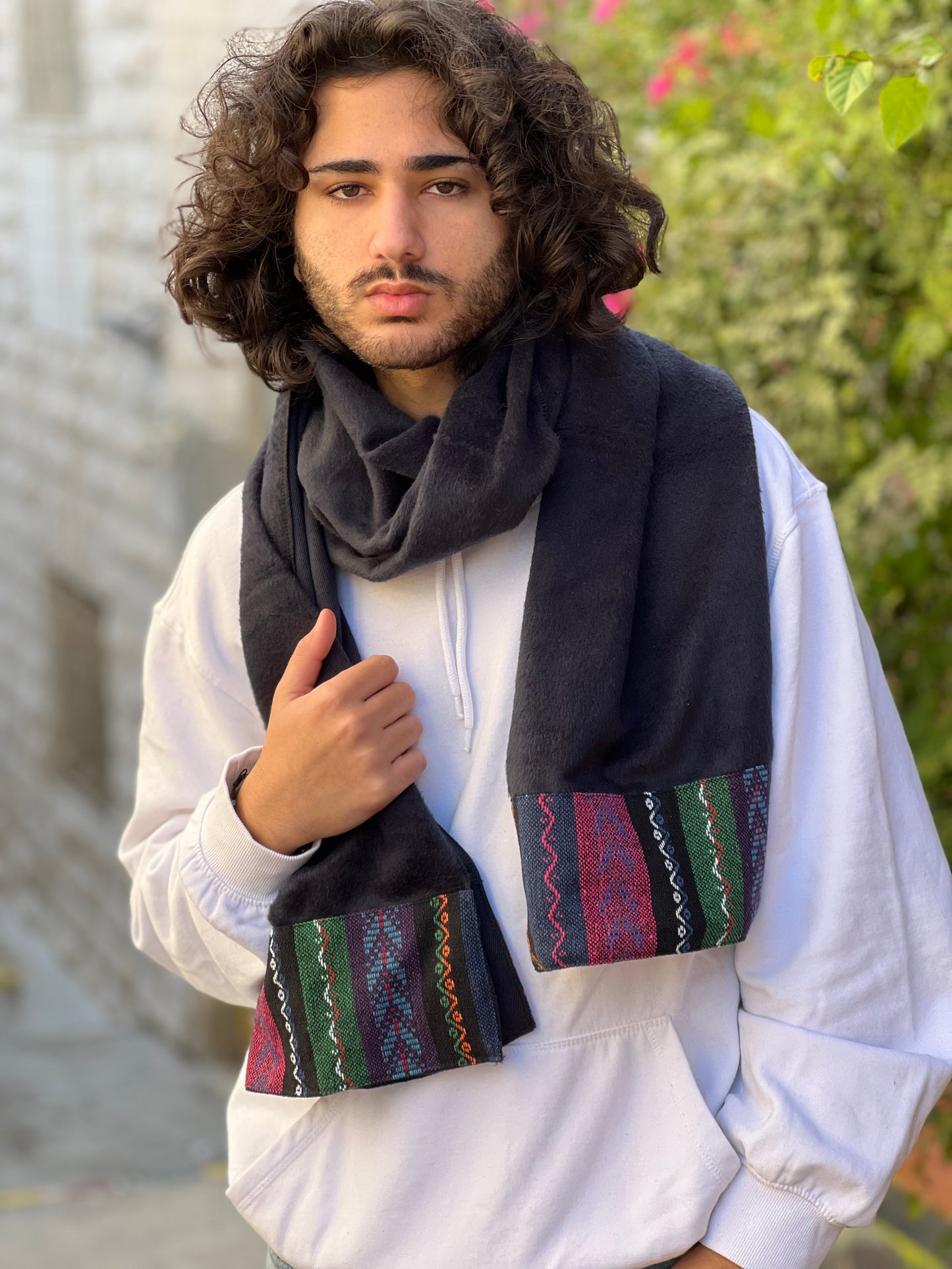 Sarmadi on Navy Scarf (fur)